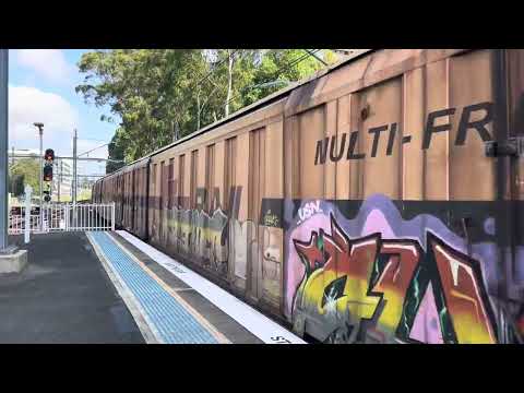 CSR024 / SCT010 - 3MB9 passing Rhodes - 17/04/24