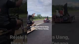 Download lagu pikiran tenang jiwapun senang #vespa #shortvideos #storywa #vespalovers mp3