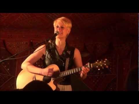 Chrystina Tomlin - Telephone (cover)