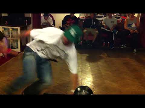 JOHNNY PERFECTO MEČOCH - BREAKING DENO 2012 (HHF KEMP)