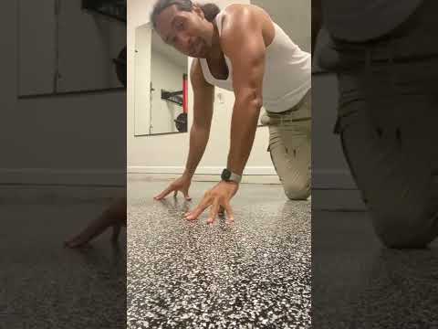 Finger Pushups - Trocadero