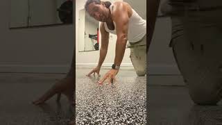 Finger tip push ups 😅🙃 #pushups #pushup