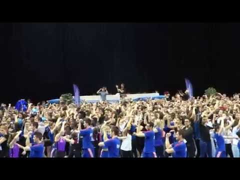 Gilles Luka Live - Flashmob du public et de l'équipe de France FFG