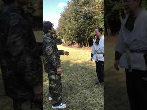 昔の蹴りに対する、空手と現在の空手古武道の蹴りに対する対処法。