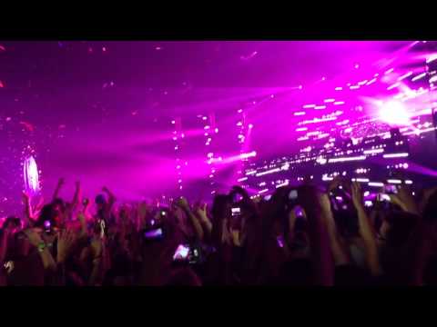 Calvin Harris- Electric Holiday 2013 Puerto Rico