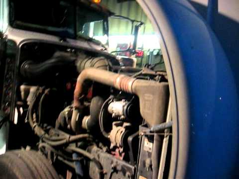 Listen & DIAGNOSE a Full Semi Truck Engine ROAR as high HP diesel engine is  DYNO 'ed