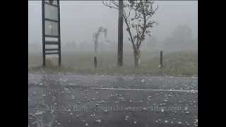 preview picture of video 'Lismore Hailstorm 9 October 2007'