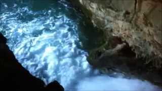 preview picture of video 'Cueva del Becerro'