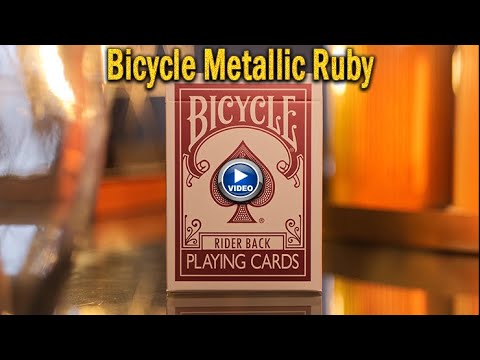 Voir la vidéo de Jeu Bicycle Métallique Rubis