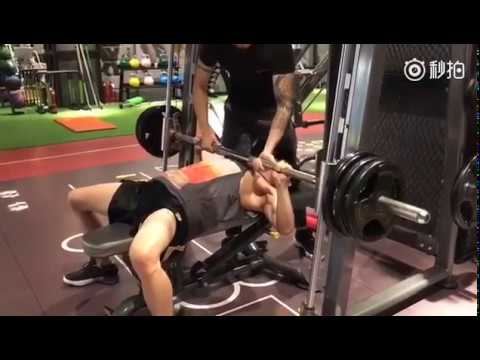 170804 UNIQ Yixuan Weibo update