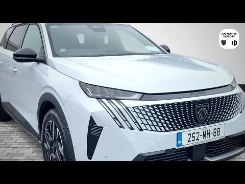 Peugeot 5008 ALLURE MHEV 136 BHP  Demonstration Mo - Image 2