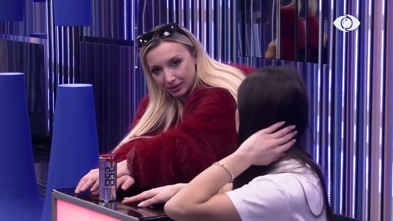 “Zeusi është magjepsës”/ Greta-Lornës për Mirin: Më vjen keq për femrat që i rrinë nga pas
