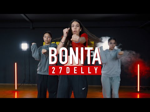 27DELLY - BONITA | Jens Kuhlmann Choreography