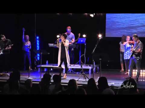 Brian Johnson & kalley - For the Cross & Ever Be | Moment