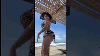 Busty Arab Girl | Busty Arab Model | Busty Muslim Girl #arabgirl #bustycurvygirls #muslimmodel #arab