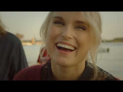 Eva Weel Skram - Hold meg