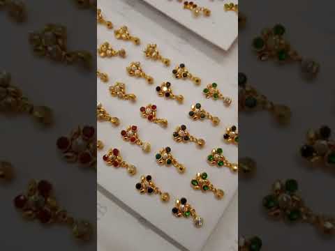 Gold nose jewelry, gender: femail