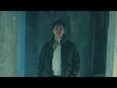 Sezer Sarıgöz - Ne Yüzüm Gülüyor