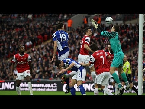 Nikola Zigic's opening goal v Arsenal | Carling Cup Final 2011