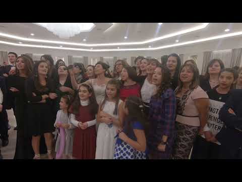Animazione Matrimoni Travolgente in Campania - Karaoke con canzone modificata - Francesco Barattucci