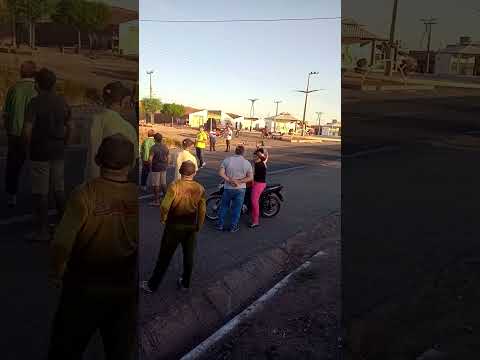 O começo da manifestação em jacobina do Piauí por causa da falta de água 🏃🏃