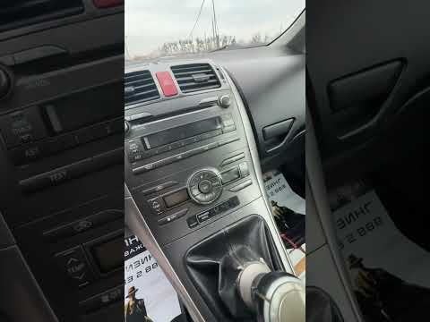 фото toyota auris i 0