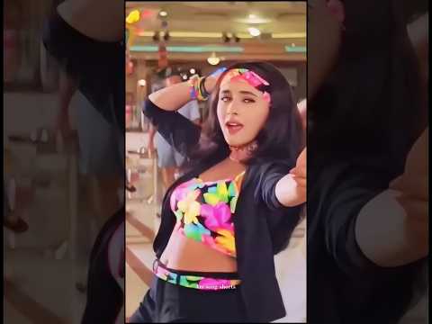 Kudi Kuwari Tere Pichhe Pichhe _ Full Screen Status Video 💞 #shorts