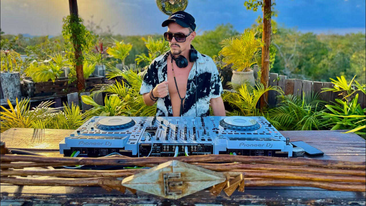 Adi Dassler | Melodic Techno Sunset Mix 2026 | By @EPHIMERATulum