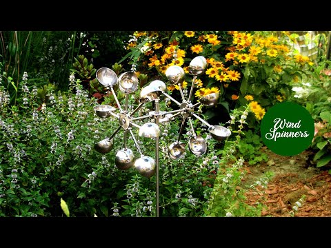Wind Spinner - Garden decoration  - Wind sculpture - Kinetic Garden Spinner