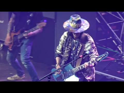 Hanoi Rocks - A Day Late,  A Dollar Short - Live 23-9-2022 @ Helsinki Icehall