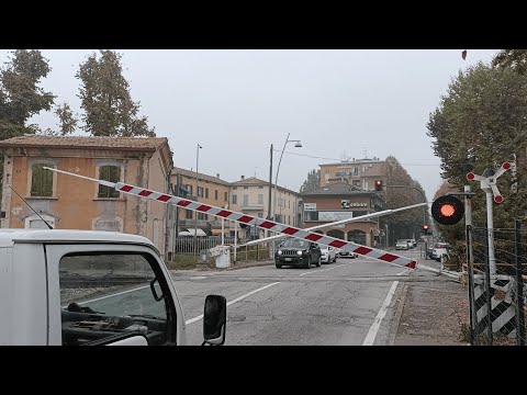 Railroad Crossing | Sorbolo (Parma, Italy) | EmZe