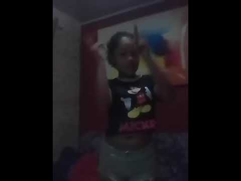 ela é malandra (remix)mc Luan da sb,mc ak,mc Kaio MC vaguin (link da música sem remix da descrição)