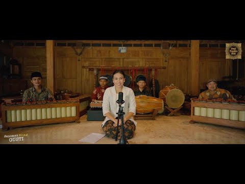 Macapat Kinanthi (Wulangreh) Kalajengaken Jineman Mara Kangen, Pelog  Barang - Peni Candra Rini