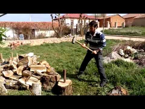 TUTORIAL | HOW TO CUT WOOD | HOW TO TURN ON WOOD STOVE | HOW TO TURN ON COAL BARBECUE