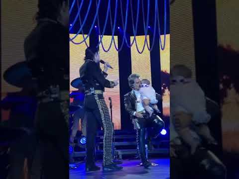 ALEJANDRO FERNANDEZ-ALEX FDZ."EL TIEMPO NO PERDONA" 🎼💜🐎🥰🤩CAYETANA