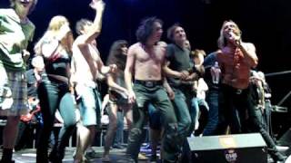 Iggy Pop &amp; The Stooges - Shake Appeal (Live 03.08.10)