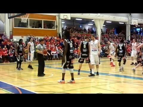 Loimaa, Nilan Bisons-Kauhajoen Karhu 97-85, ensimmäinen välierä 25.4.2013