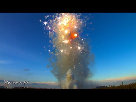 Adelfia 2017:  Bruscella ( BIG) - Explosive Daylight Fireworks! [HQ Sound!]