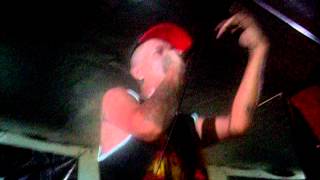 C Kan - Yo me enrede en la calle  [Salón Bombay 1 de Junio 2012]