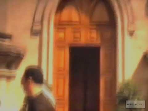 Anteprima del video Fuori la Chiesa