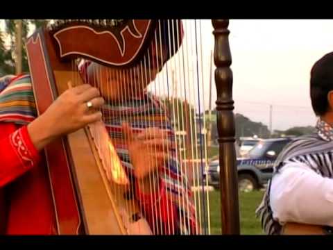 Historia Ovetense con Las Voces del Alba