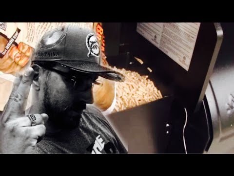 download lagu mp3 mp4 Camp Chef Smokepro Lux Vs Traeger, download lagu Camp Chef Smokepro Lux Vs Traeger gratis, unduh video klip Camp Chef Smokepro Lux Vs Traeger