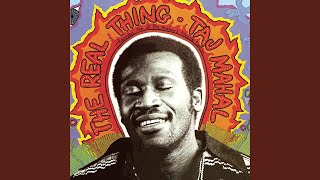 You Ain&#39;t No Street Walker Mama, Honey but I Do Love the Way You Strut Your Stuff (Live)