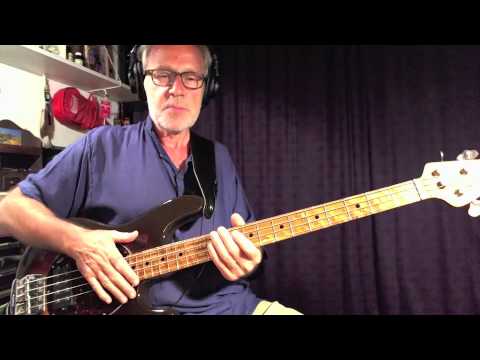 How to Play the E Minor Pentatonic Scale on Bass Guitar