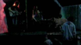 Emma Hill - Rock Me Momma Like A Wagon Wheel