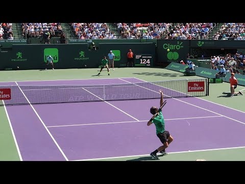 Roger Federer v. Juan Martin Del Potro (Court Level View)  Miami Open 2017 R3