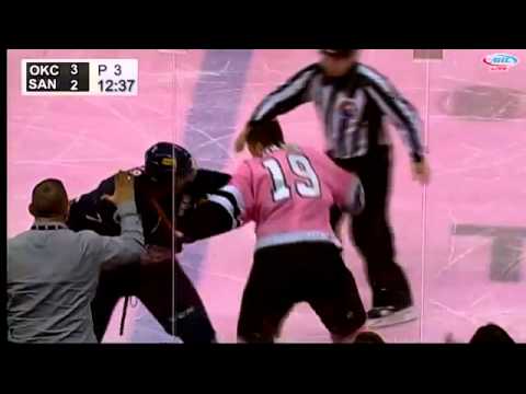 Jujhar Khaira vs Garrett Wilson