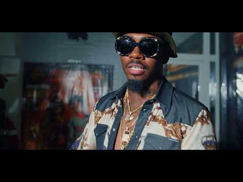 GravitiE: Too the Moon (Official Video)