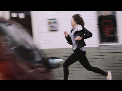 LUCIE LICHT - "Alles läuft" (Official Video)