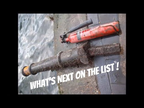 Discover the Hidden Treasures Under Bridges! Canal Fishing